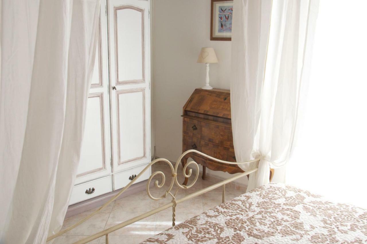 New Romantic Suite Cagliari Exteriör bild